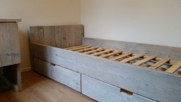 Bed Wenen (white wash)